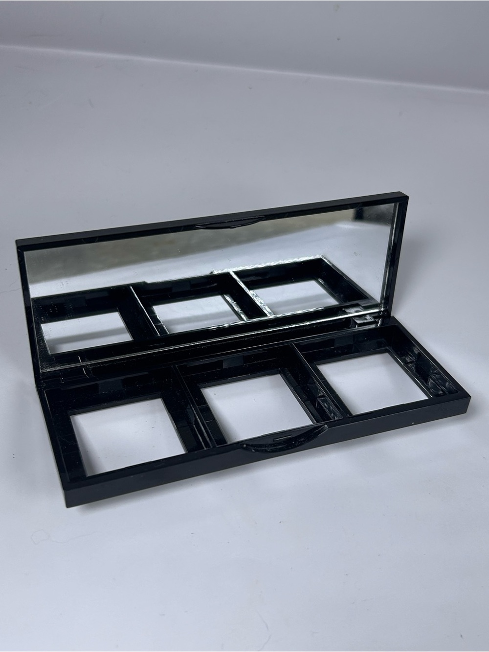 Bobbi Brown 3 Pan Empty Palette Eye Shadow Blush Eye Liner Lip W/Mirror